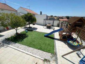 Santinho House - com carregador de carros eléctricos